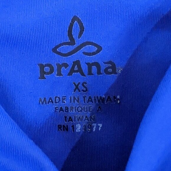 PrAna Yoga Top with Bra Shelf - Picture 2 of 5